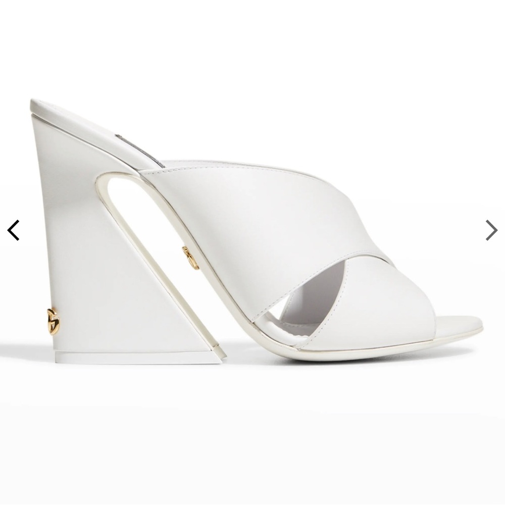 Dolce & Gabbana Leather mules